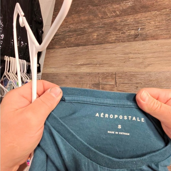 Aeropostale Men's Teal Graphic Tee - Picture 5 of 5